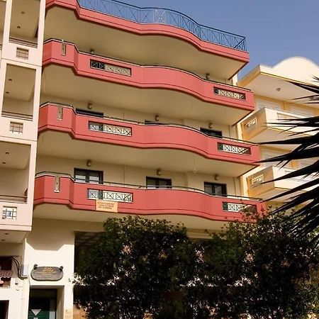 Ιωλκοσ Aparthotel Loutrá Edipsoú Eksteriør bilde